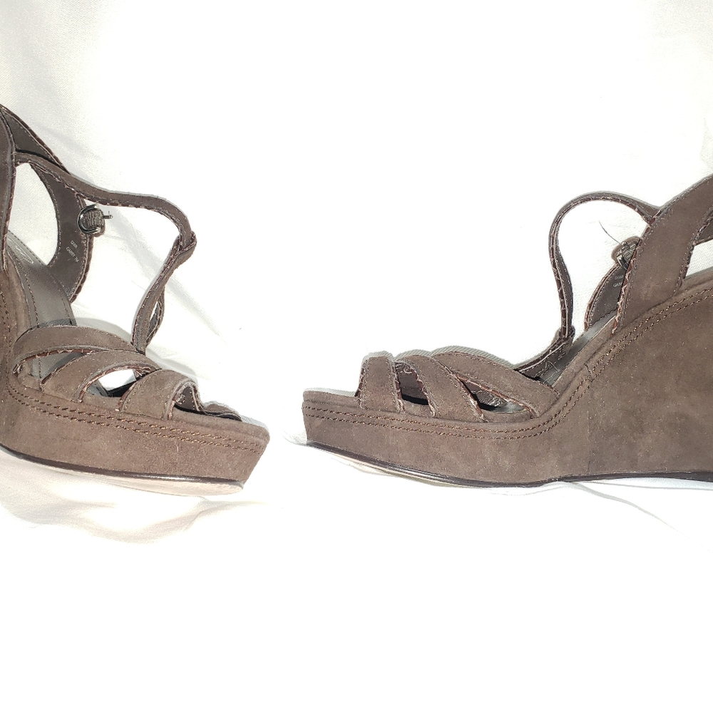 Coach wedges